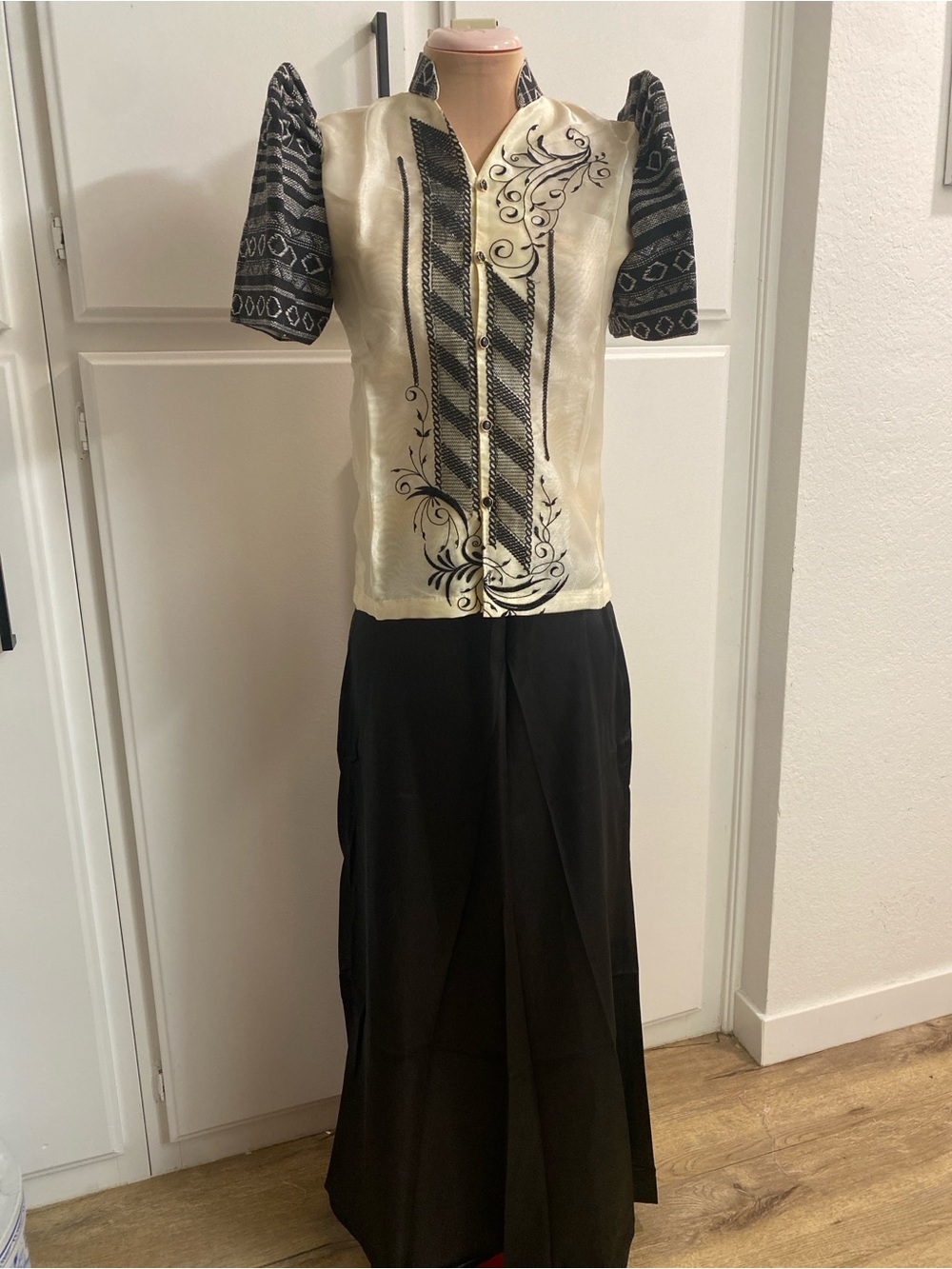 Filipiniana Pina Organza Black & Cream Embroidered Women’s Blouse w/ Skirt